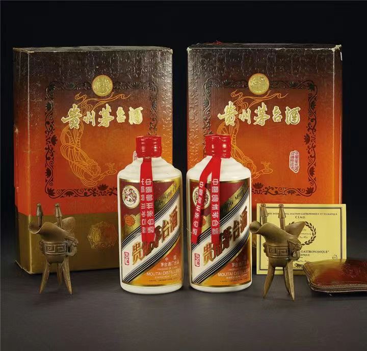 孙吴礼盒茅台酒回收